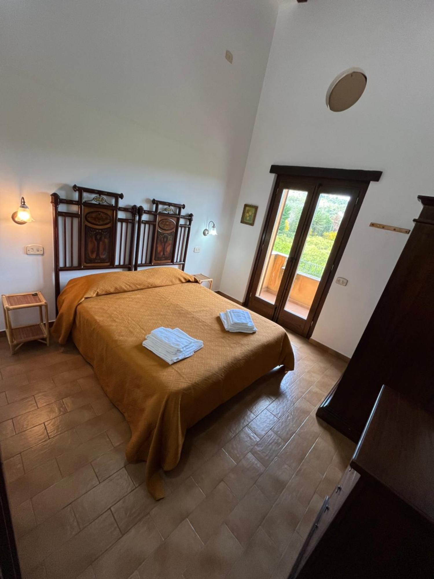 Feudo Gagliardi * Caulonia